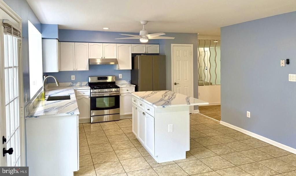 21780 Canfield Terrace - Photo 8