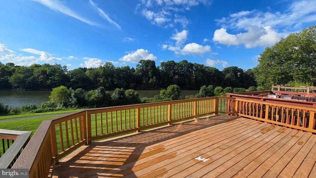 43975 Lords Valley Terrace - Photo 11