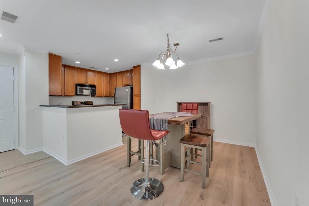 1516 N Point Drive - Photo 11