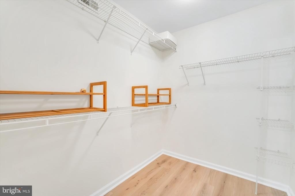 1516 N Point Drive - Photo 32