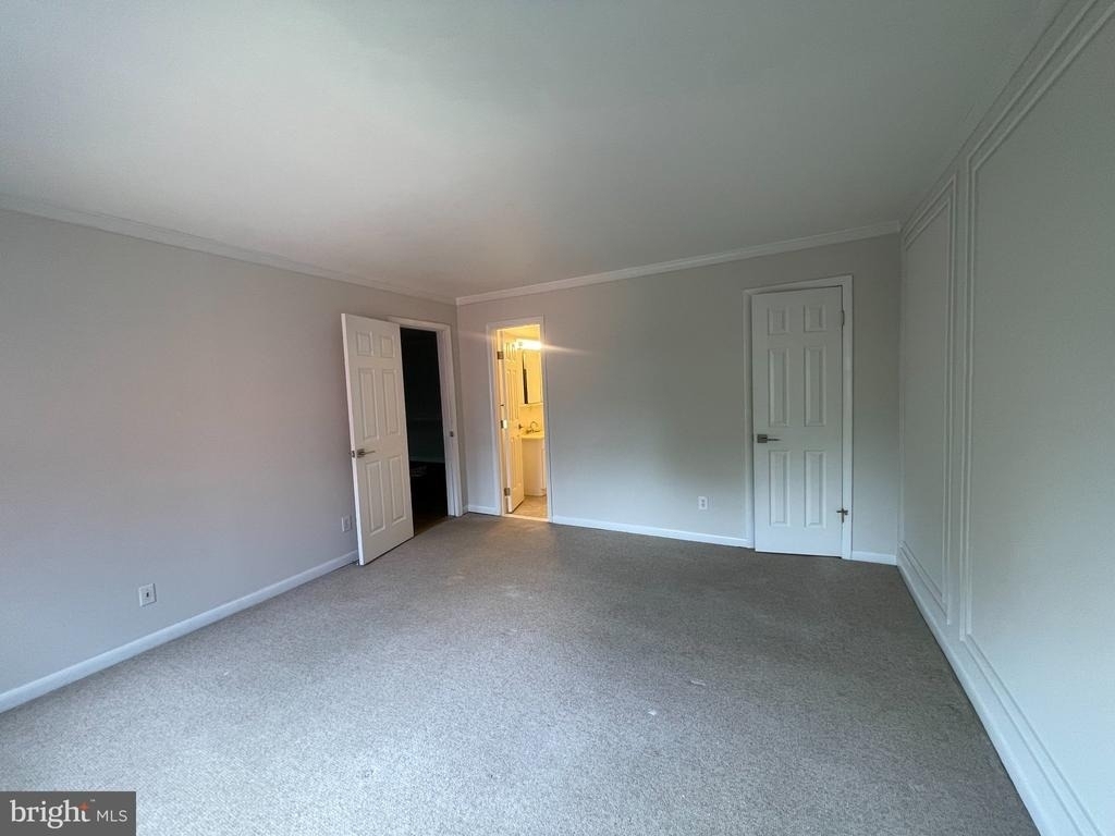 6431 Richmond Highway - Photo 19