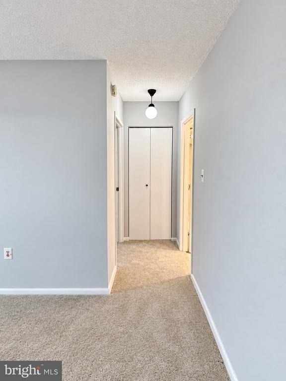 2059 Huntington Avenue - Photo 7