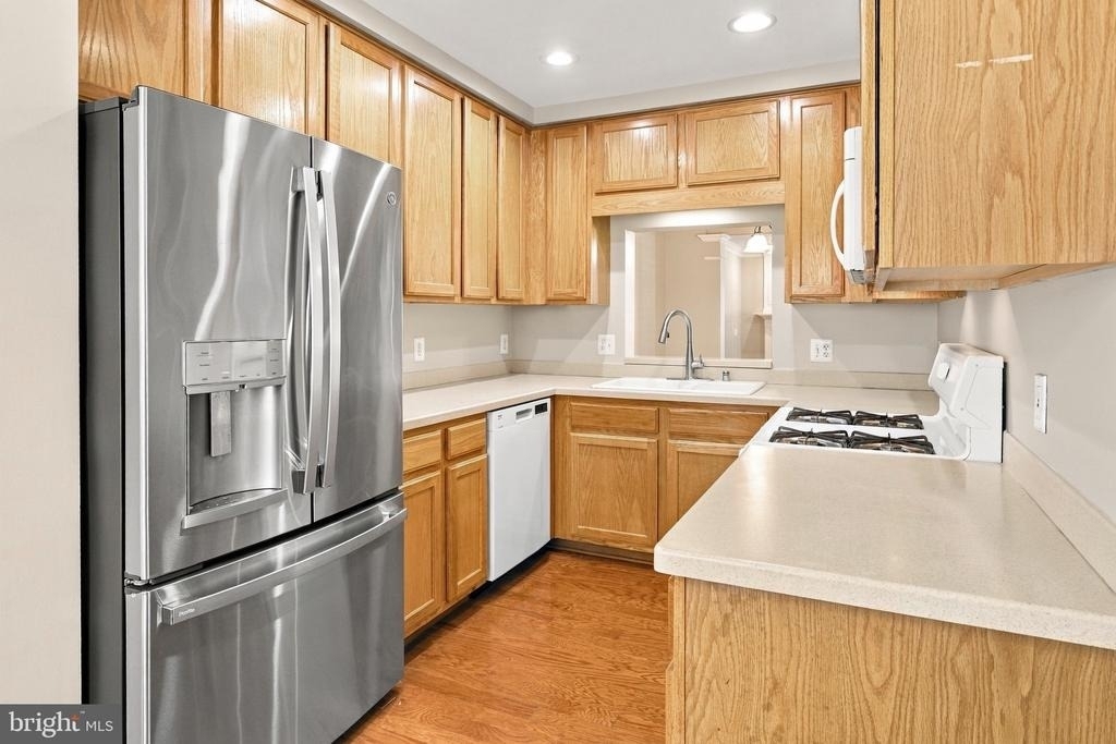 1401 Roundhouse Lane - Photo 3