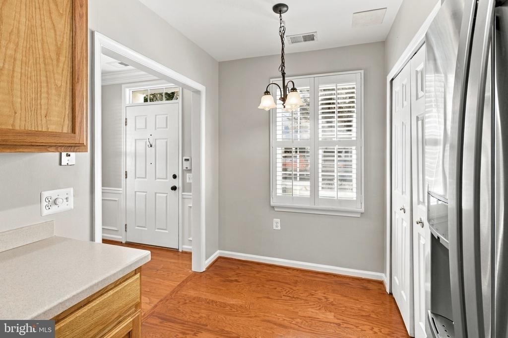 1401 Roundhouse Lane - Photo 5