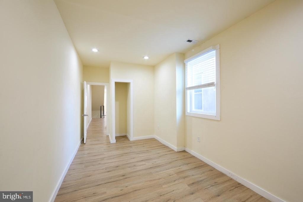 1558 N Randolph Street - Photo 6