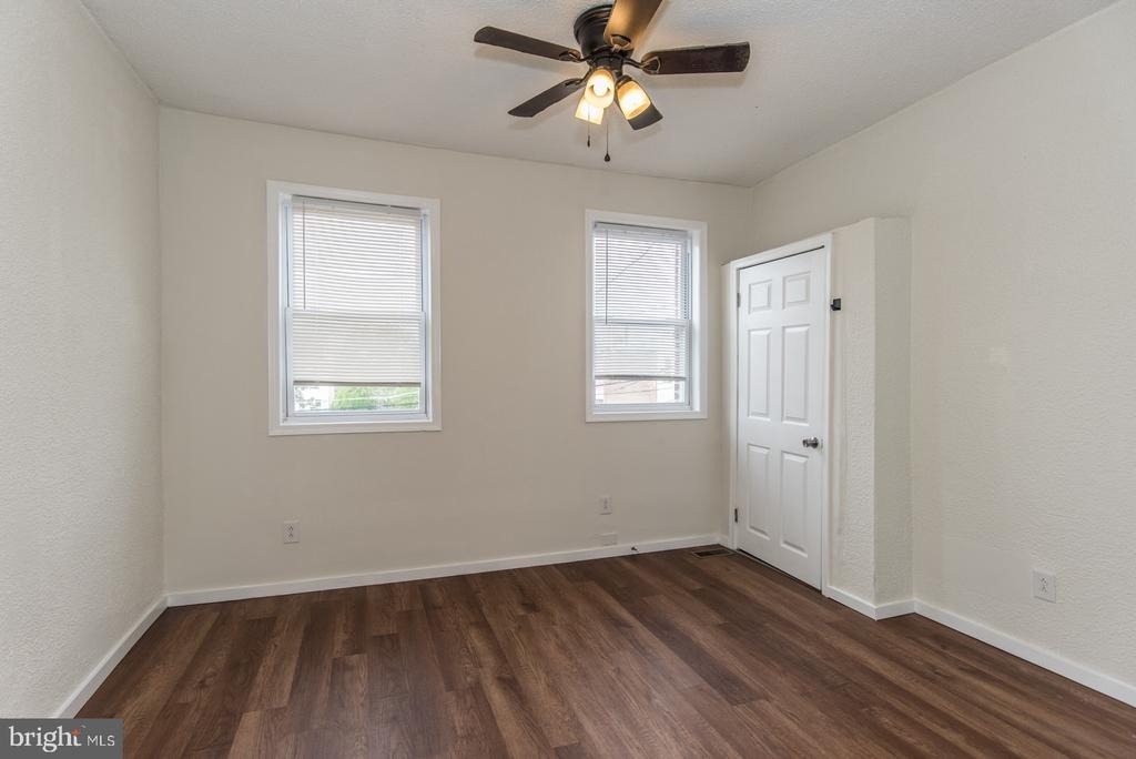 2217 Waterloo Street - Photo 20