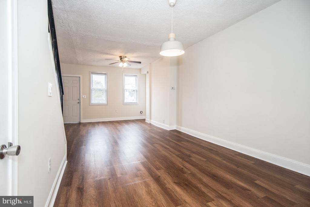 2217 Waterloo Street - Photo 8