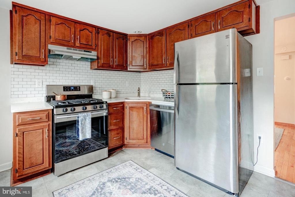 8130 Devon Street - Photo 9