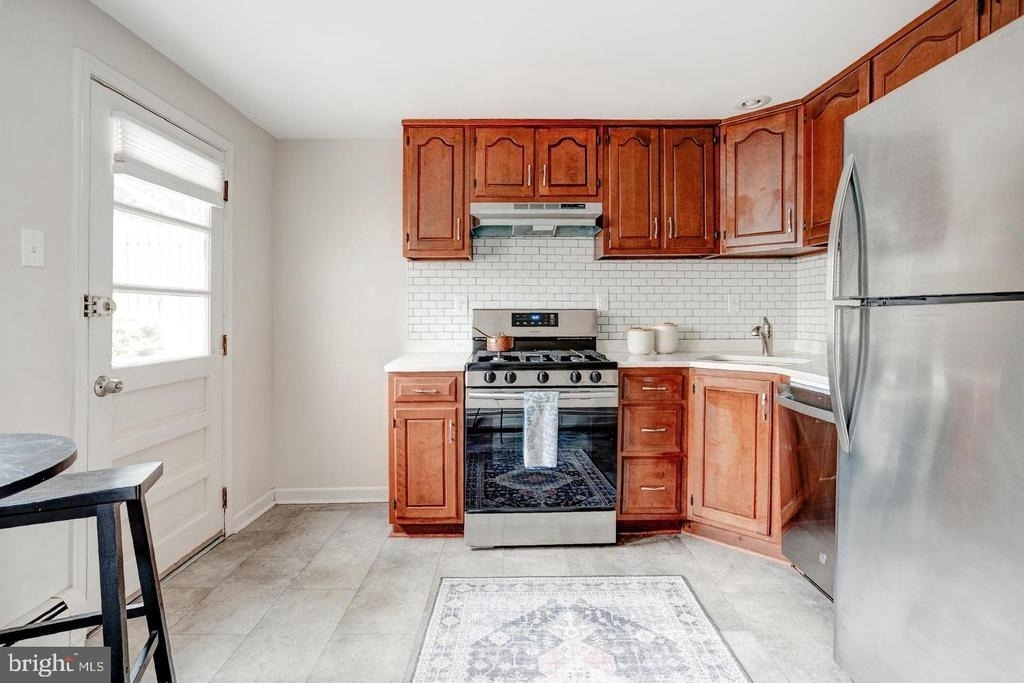 8130 Devon Street - Photo 8