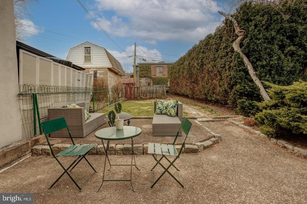 8130 Devon Street - Photo 11