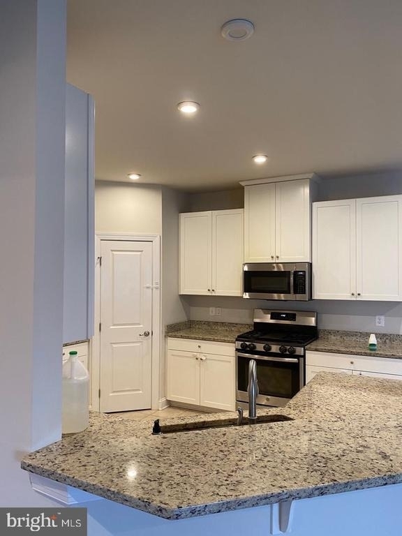 206 Crossing Way - Photo 3
