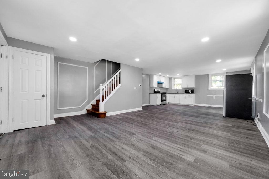 524 Wiltshire Road - Photo 2