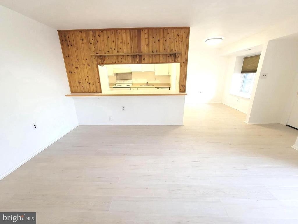 1005 Timber Creek - Photo 3