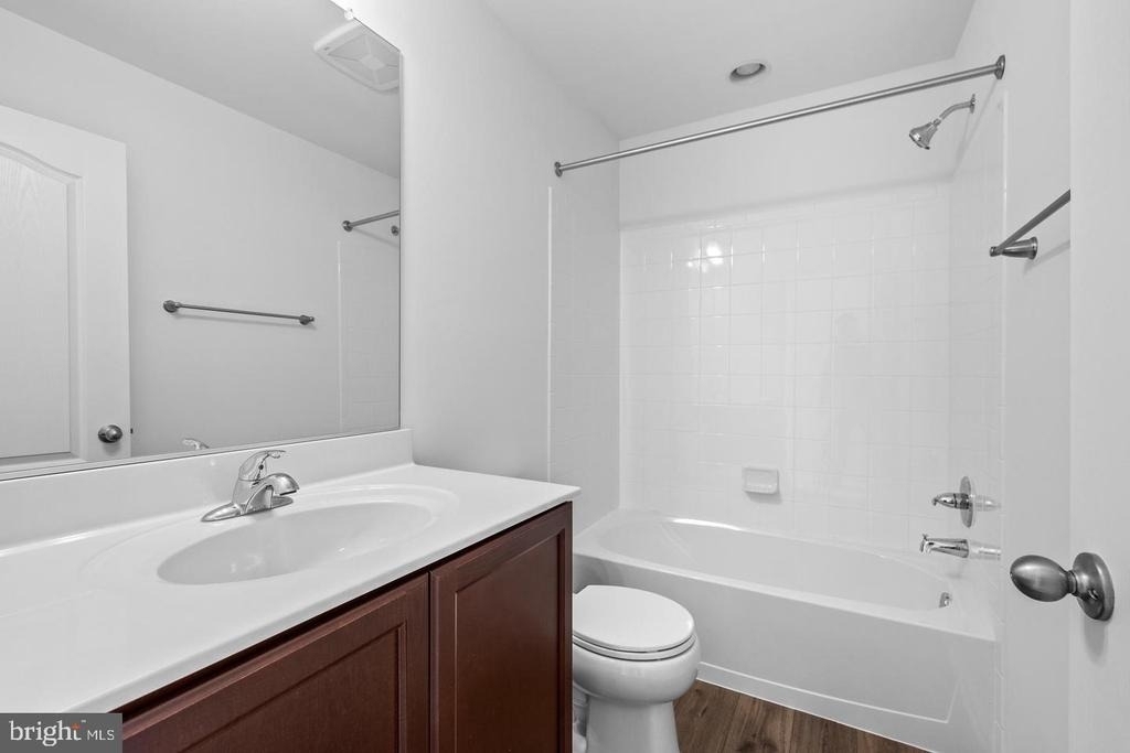 482 Peleton Street - Photo 15