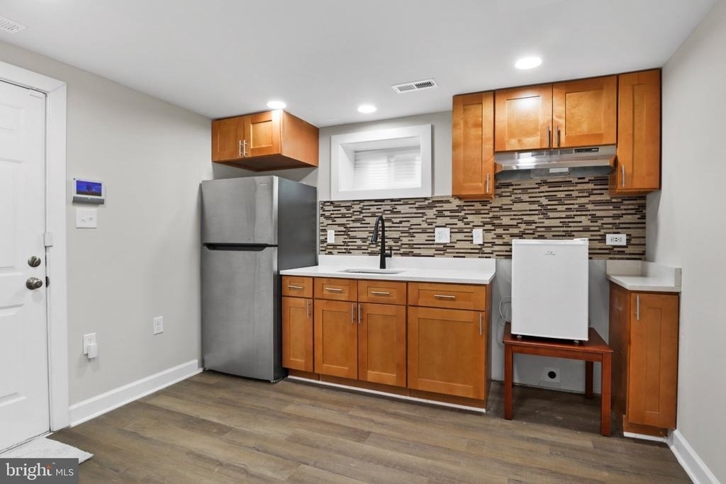 720 Sheridan Street - Photo 26