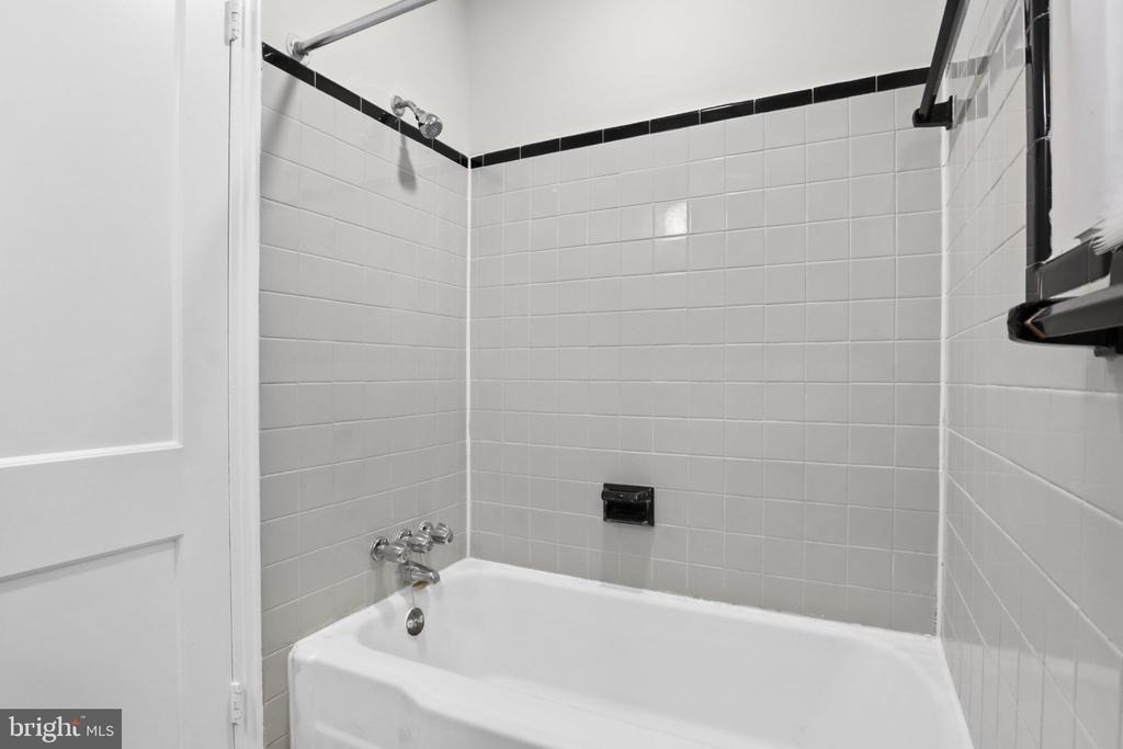 720 Sheridan Street - Photo 25