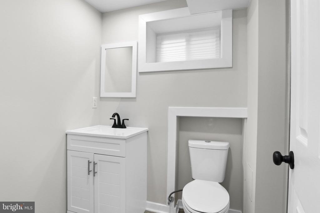 720 Sheridan Street - Photo 34