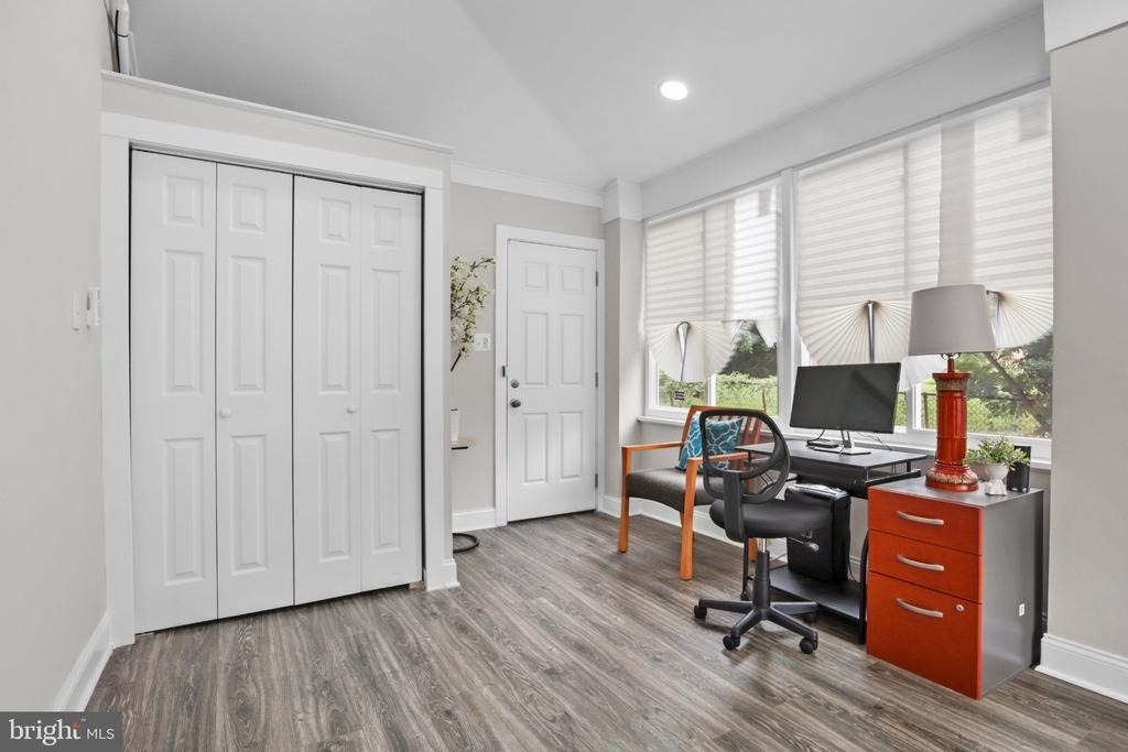 720 Sheridan Street - Photo 20