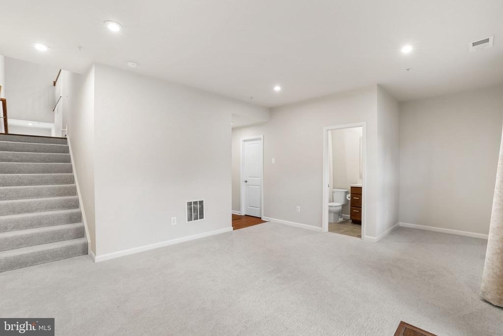 3421 St Robin Lane - Photo 22
