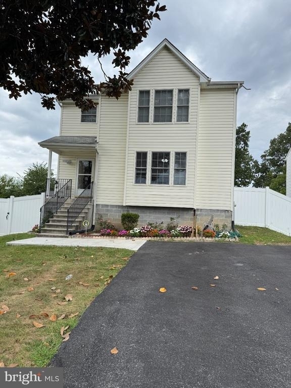 9514 Washington Avenue - Photo 1