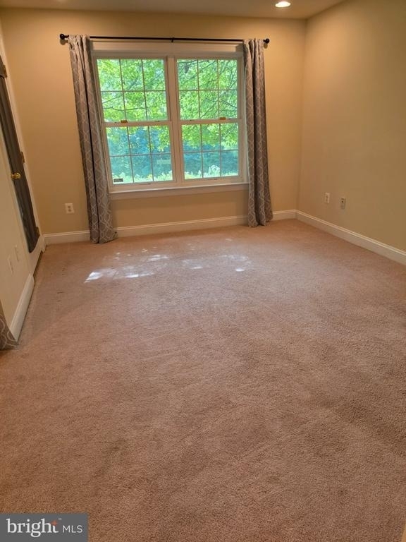 8502 Pamela Way - Photo 11