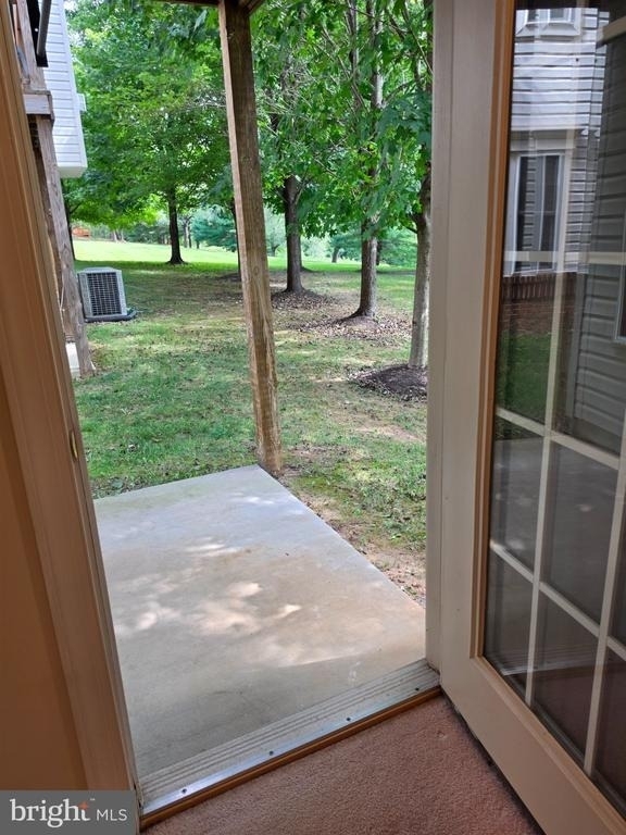 8502 Pamela Way - Photo 6
