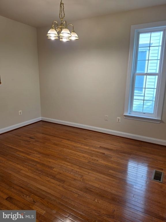 8502 Pamela Way - Photo 12