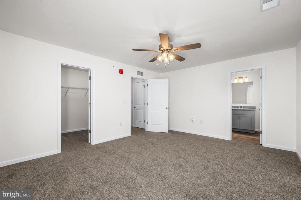 900 Gilbert Road - Photo 15