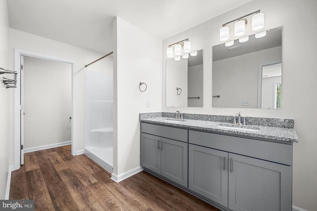 900 Gilbert Road - Photo 16