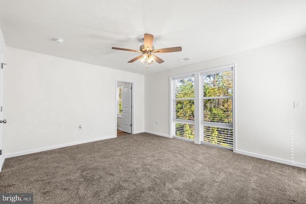 900 Gilbert Road - Photo 14
