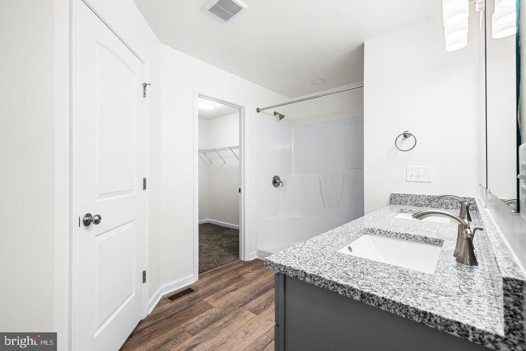 900 Gilbert Road - Photo 11