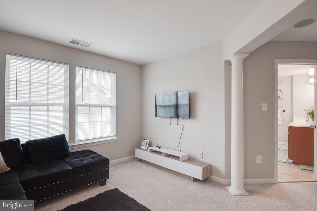 3676 Clairton Street - Photo 34