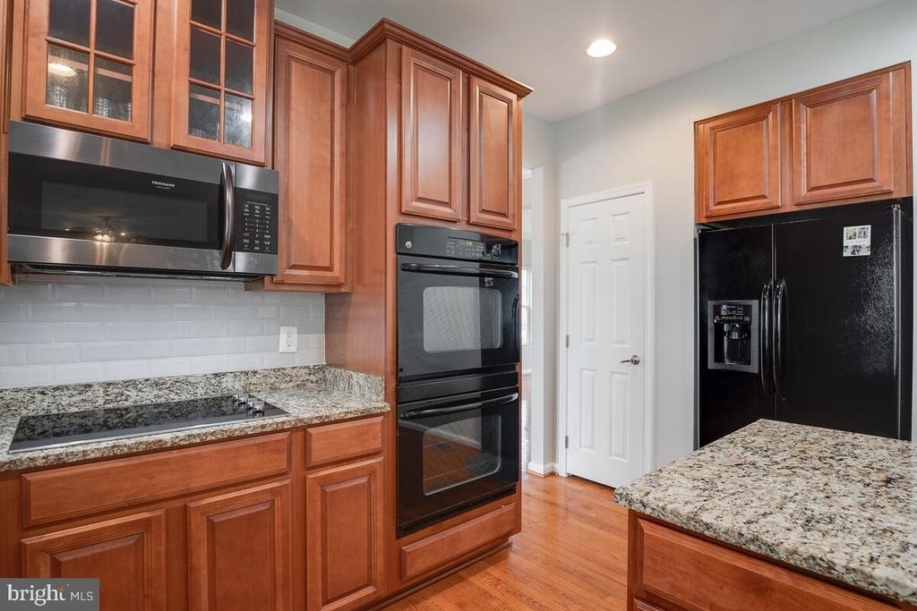 3676 Clairton Street - Photo 17