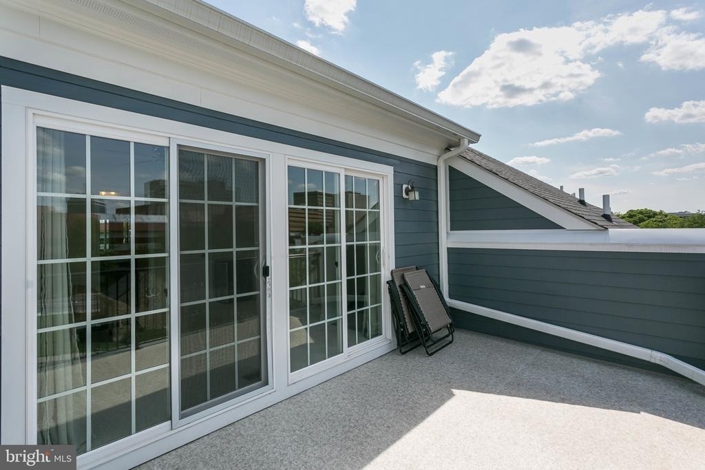 19 Willow Avenue - Photo 6