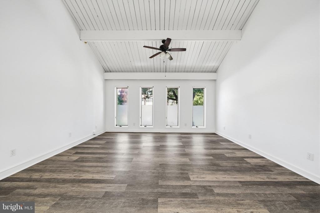 4820 Macarthur Boulevard Nw - Photo 18