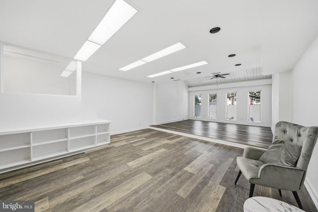 4820 Macarthur Boulevard Nw - Photo 12