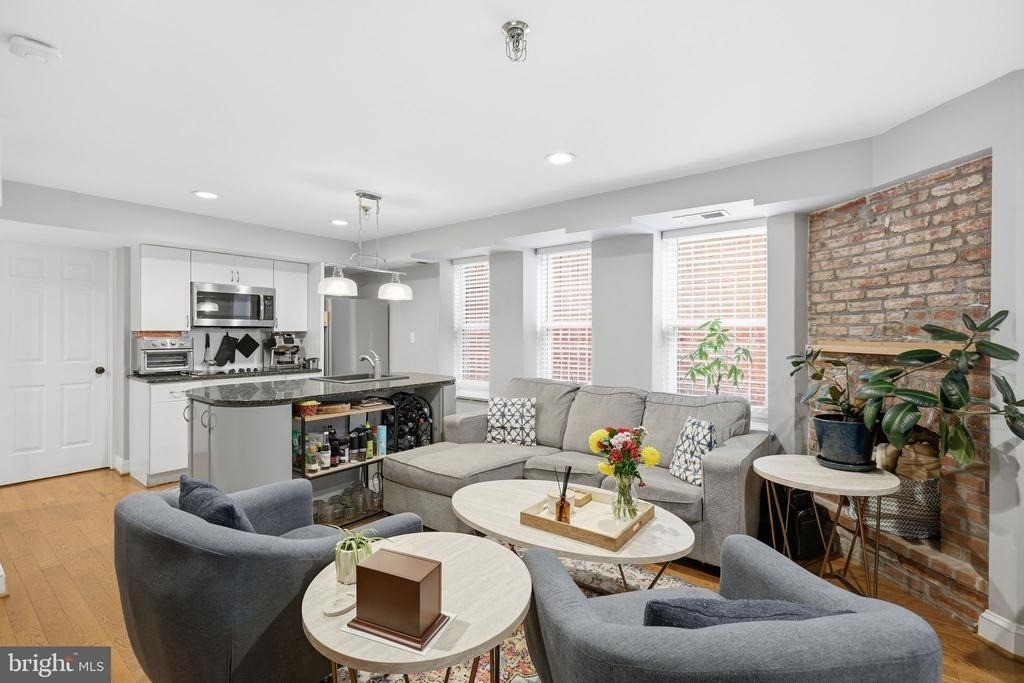 1527 16th Street Nw - Photo 6
