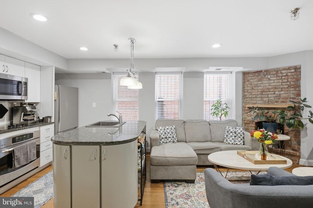 1527 16th Street Nw - Photo 8