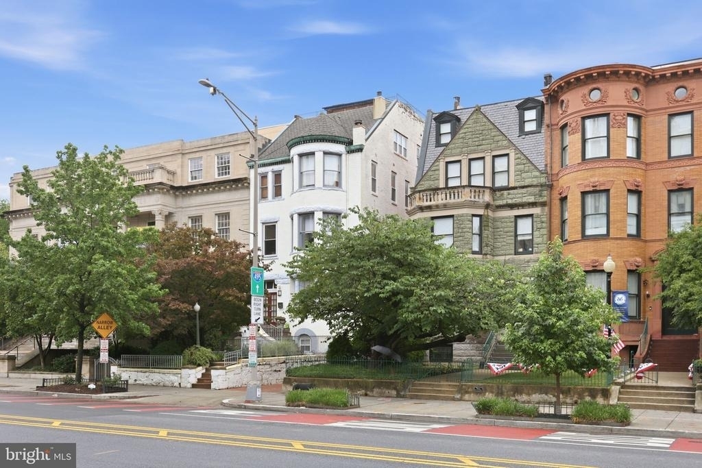 1527 16th Street Nw - Photo 0