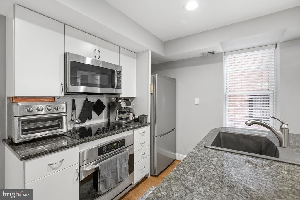 1527 16th Street Nw - Photo 11