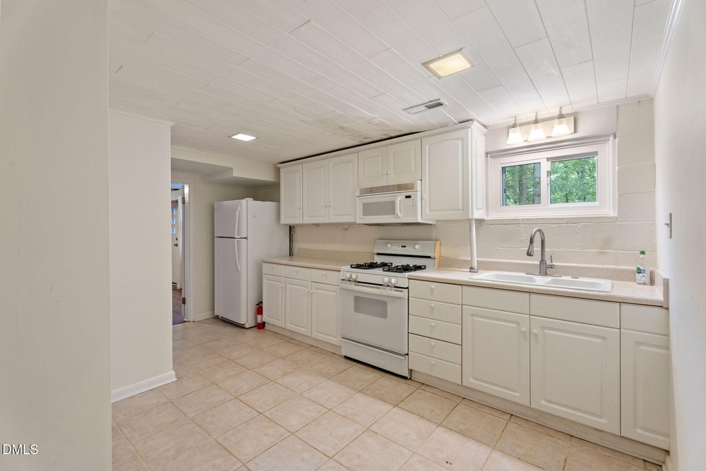 4419 Laurel Hills Road - Photo 27