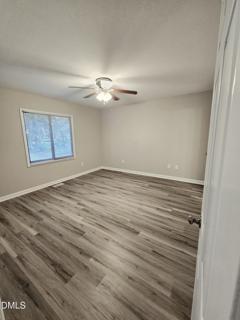 6613 Louisburg Road - Photo 9