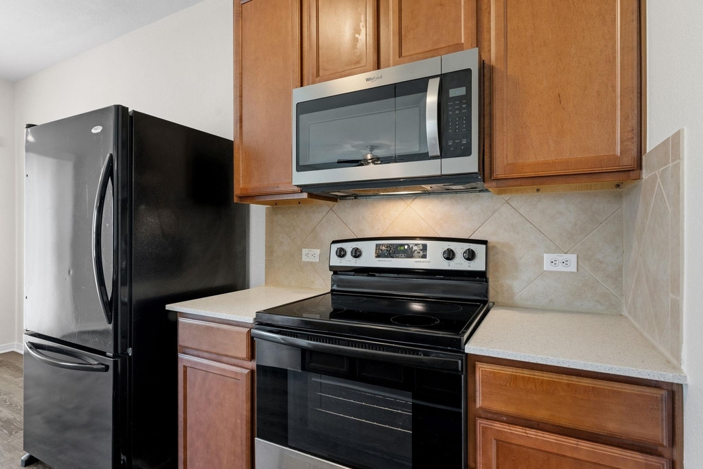 1900 Little Elm Trl - Photo 12