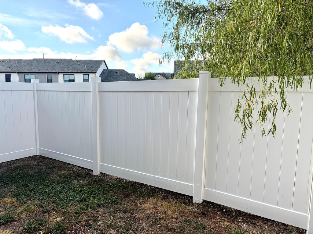 1900 Little Elm Trl - Photo 2