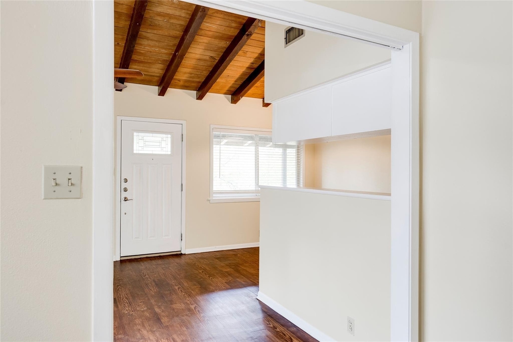 1511 Shoal Creek Blvd - Photo 16