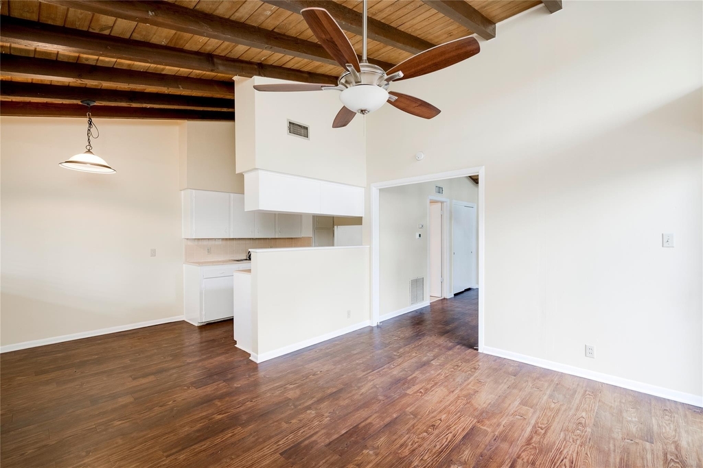 1511 Shoal Creek Blvd - Photo 0