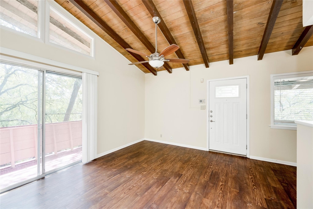 1511 Shoal Creek Blvd - Photo 2