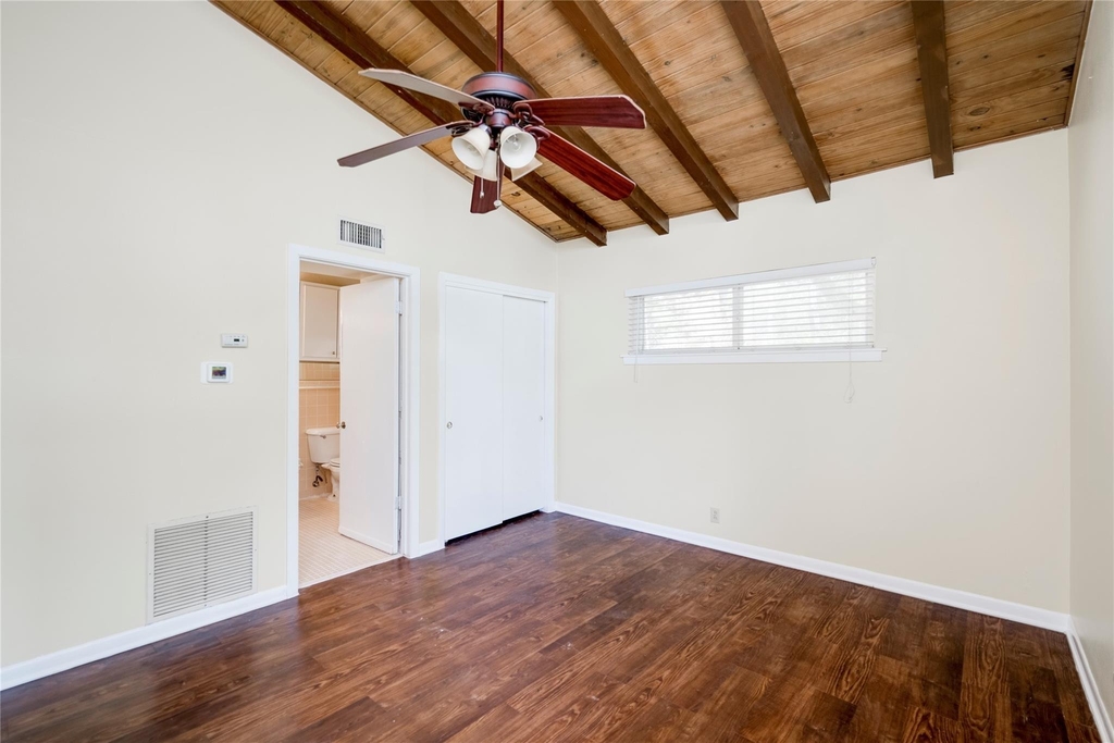 1511 Shoal Creek Blvd - Photo 11