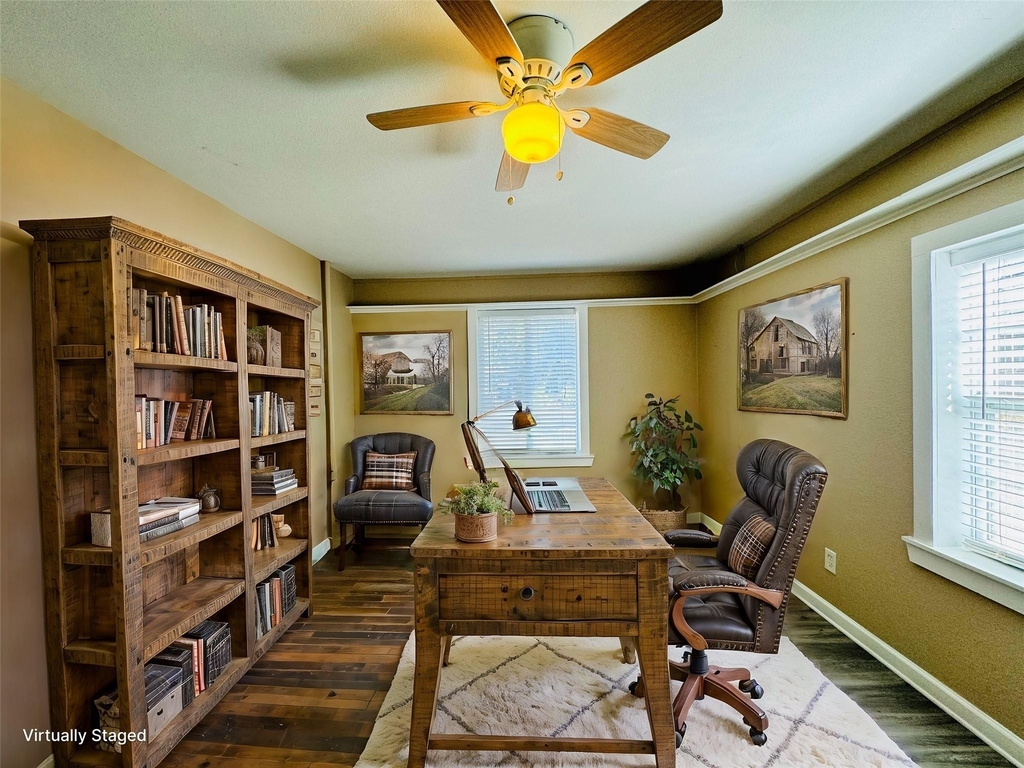 206 S Elm St - Photo 7