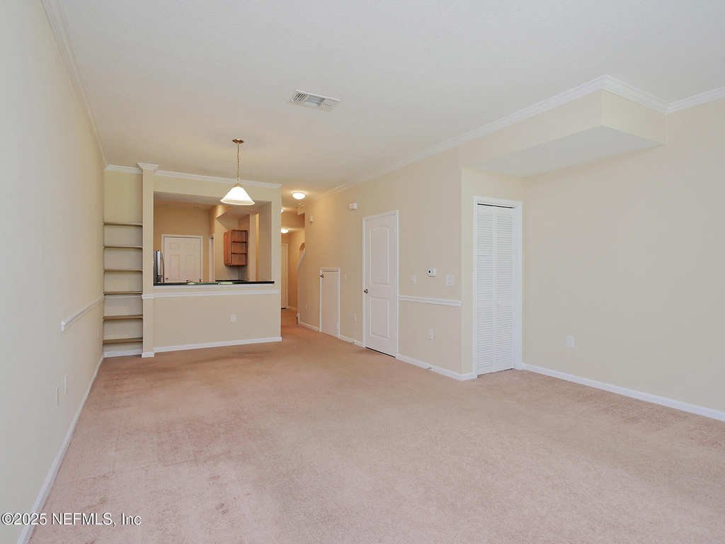 10200 Belle Rive Boulevard - Photo 4
